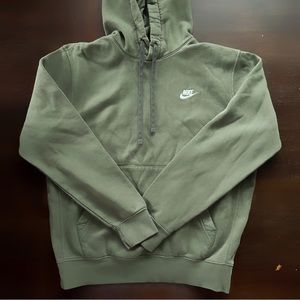 Nike Club Fleece Pullover Hoodie